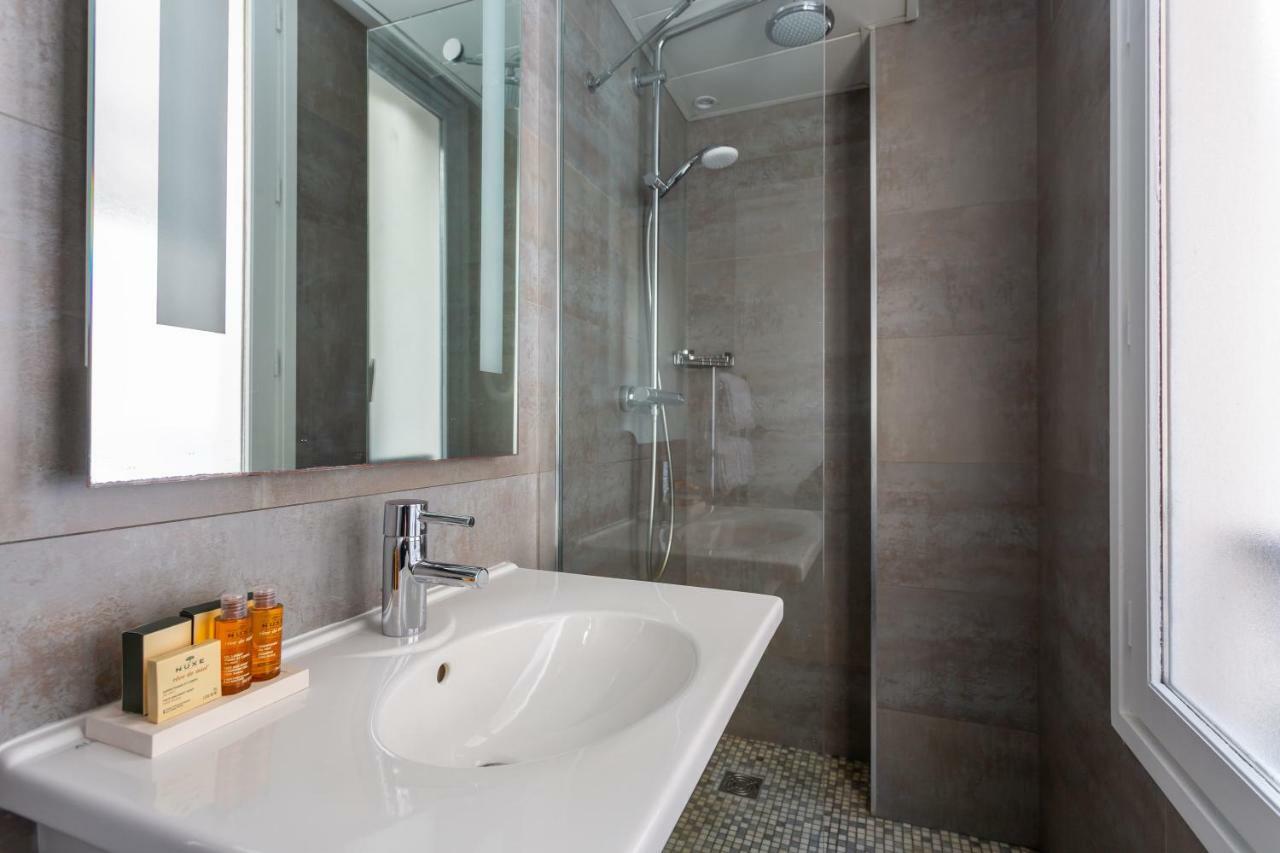 Logis Hotel 15 Montparnasse Paris Exterior photo